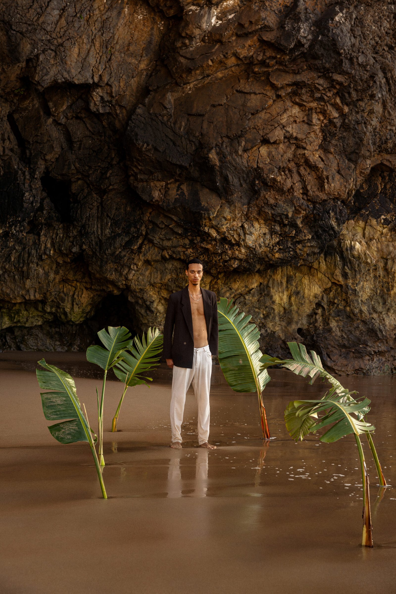 Portrait réalisé pendant un voyage photo au Portugal par la photographe Laura Xavier.