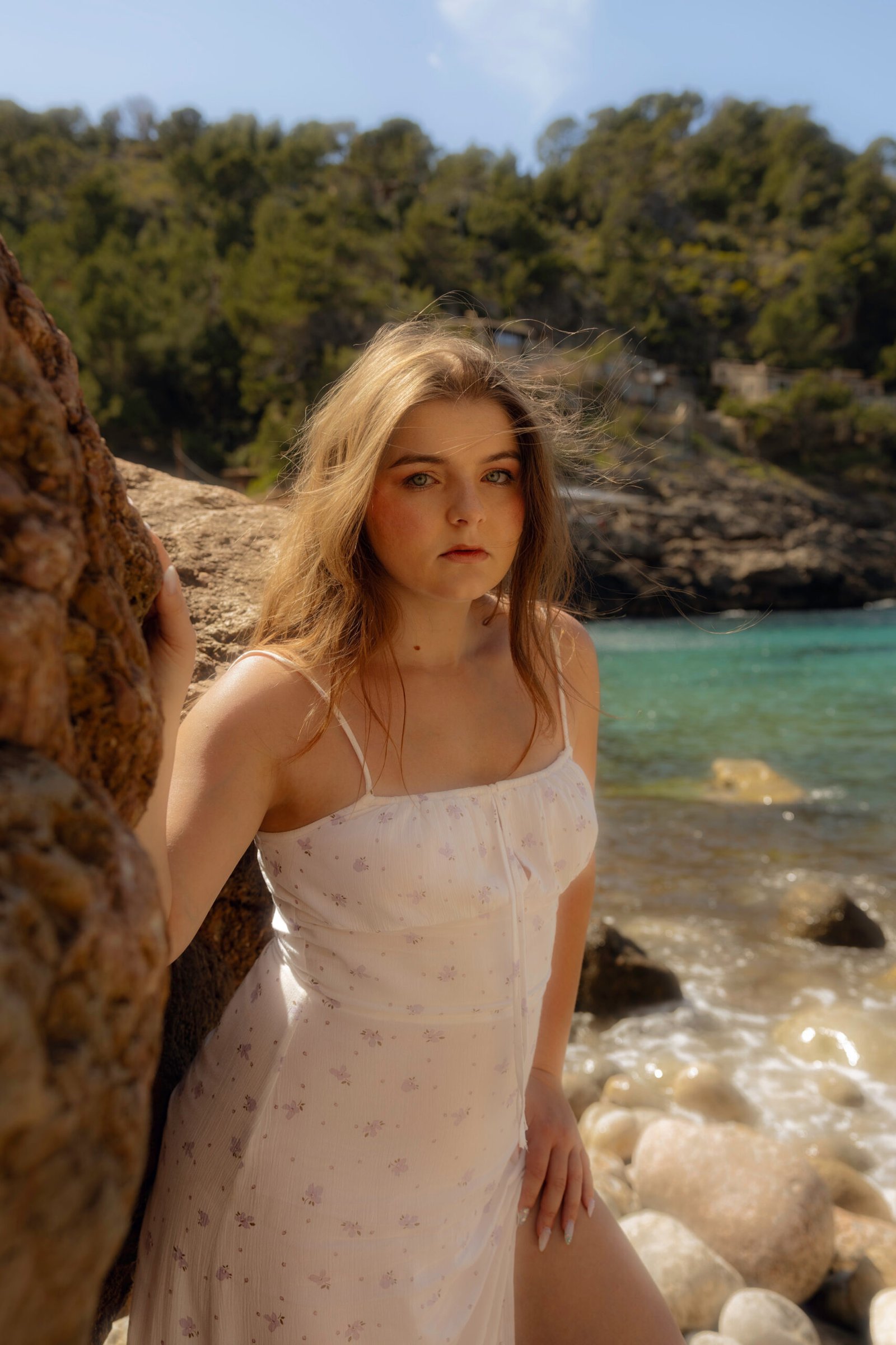 Portrait réalisé pendant un voyage photo en Majorque par la photographe Laura Xavier.